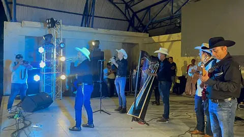 PRESTACION DE SERVICOS ARTISTICOS 2023 PTO LOPEZ.